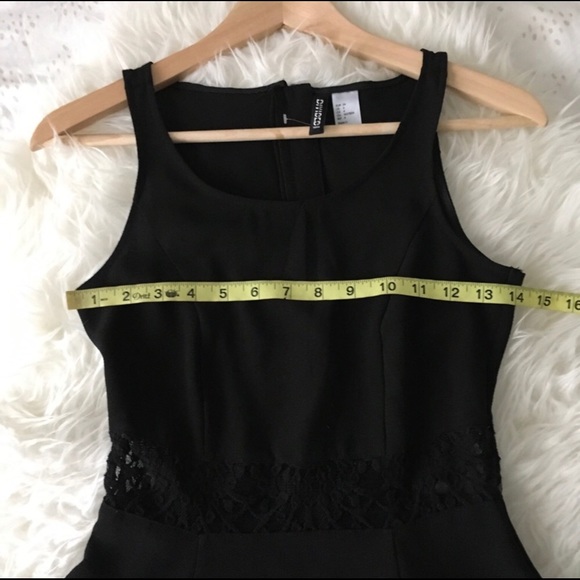 NWOT Black Cutout Lace Dress - Picture 4 of 7